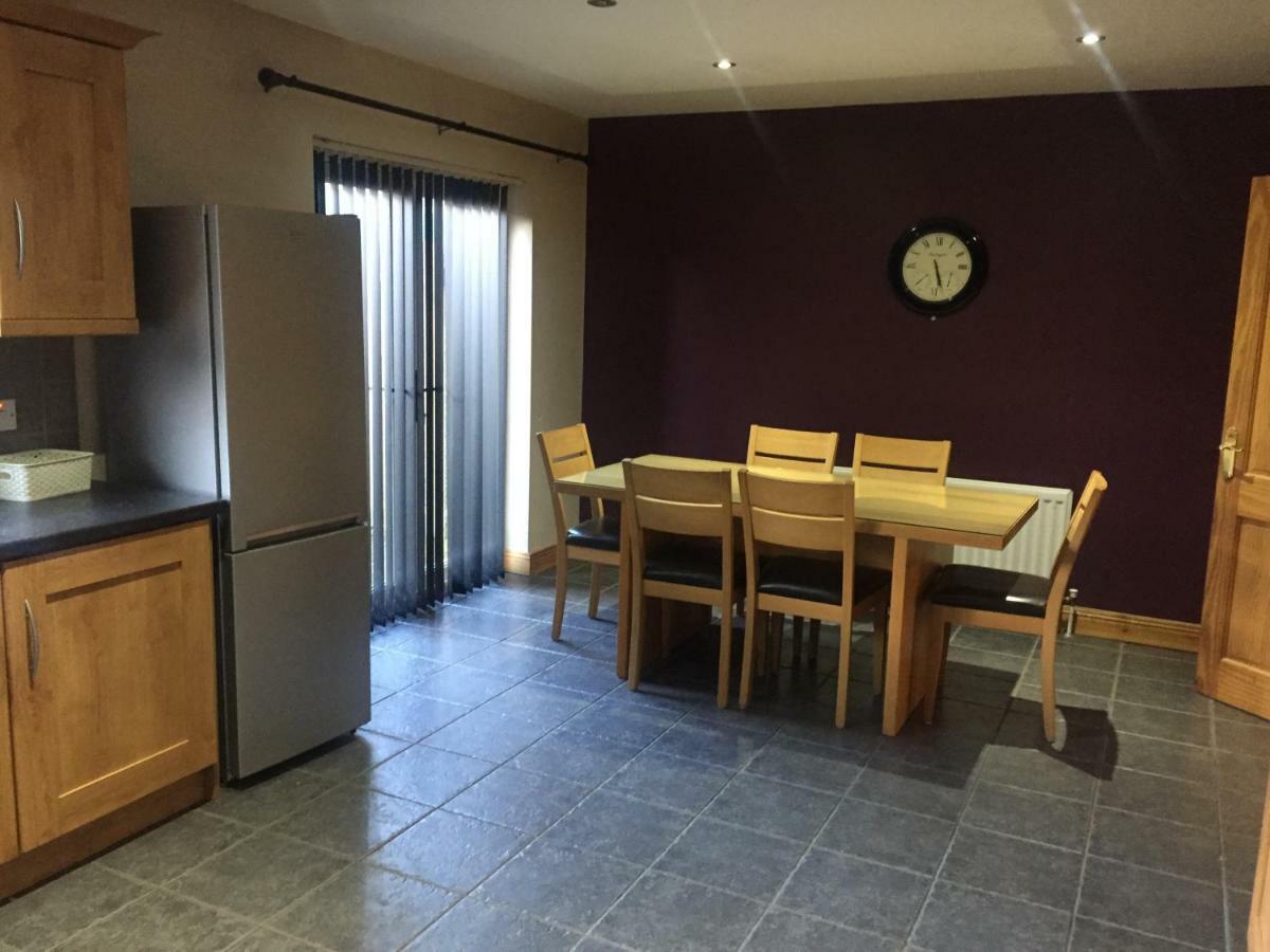 Glendona Lodge Glenavy Экстерьер фото